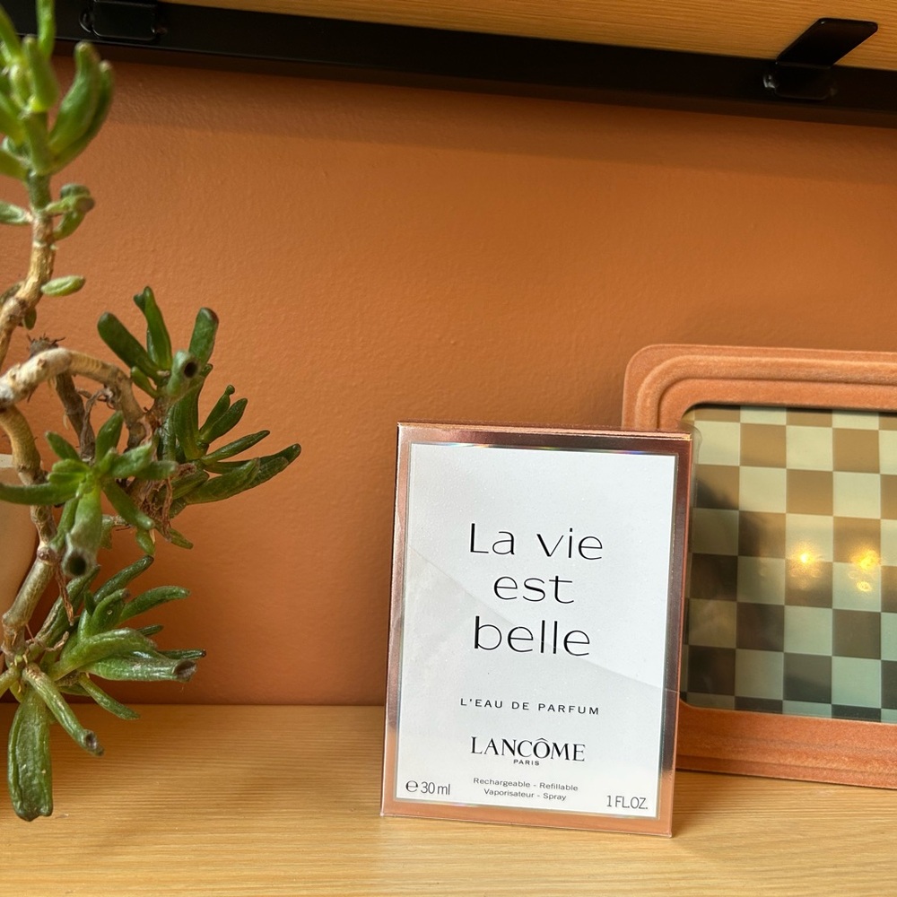 Lancôme Perfume-La vie est belle